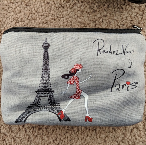 small bag - Picture 1 of 2